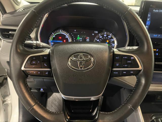 used 2022 Toyota Highlander Hybrid car, priced at $41,995