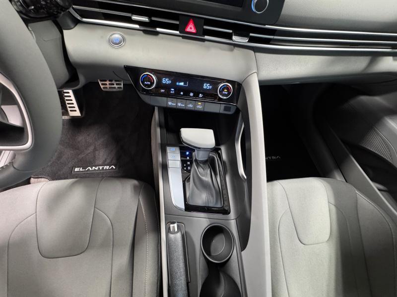 new 2025 Hyundai Elantra car, priced at $24,939