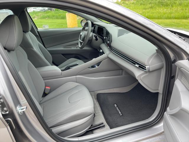 new 2025 Hyundai Elantra car, priced at $25,364