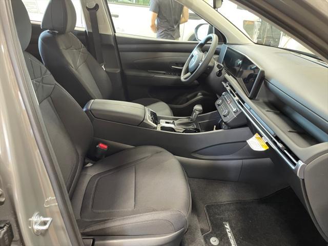new 2025 Hyundai Tucson car, priced at $32,700