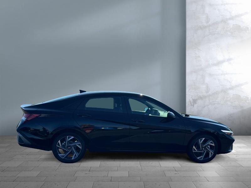 new 2025 Hyundai Elantra car, priced at $25,489