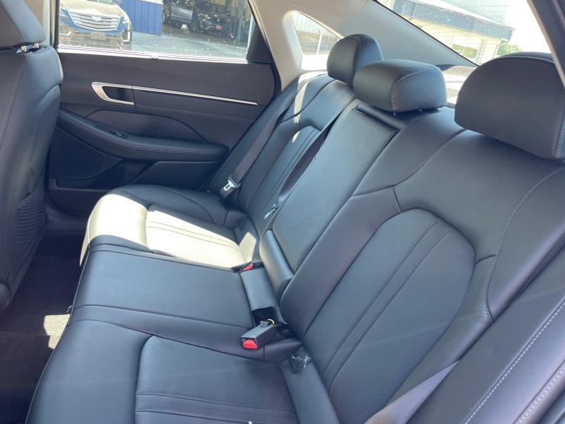 new 2025 Hyundai Sonata Hybrid car, priced at $39,859