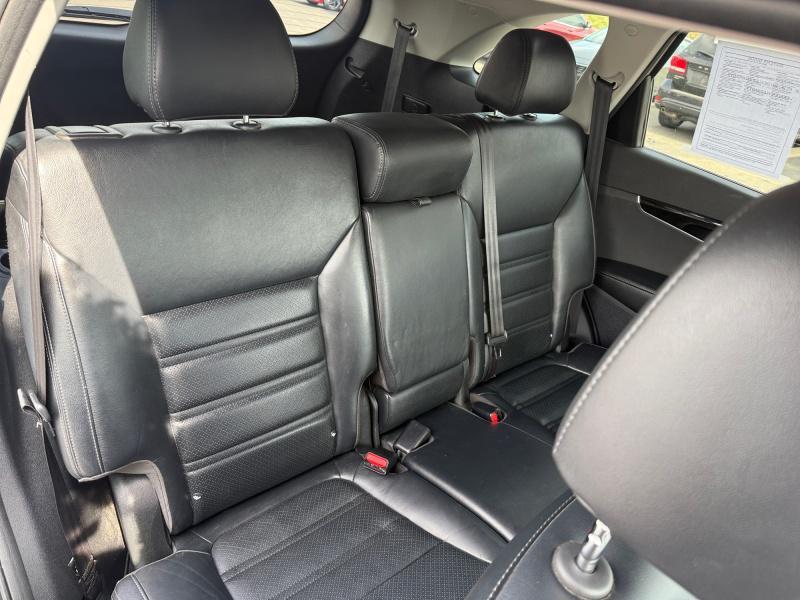used 2019 Kia Sorento car, priced at $12,995