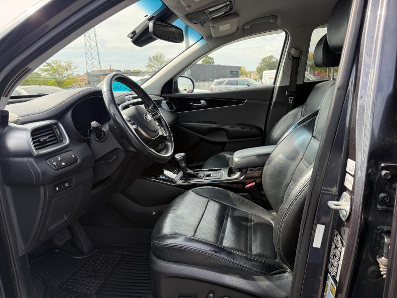 used 2019 Kia Sorento car, priced at $12,995