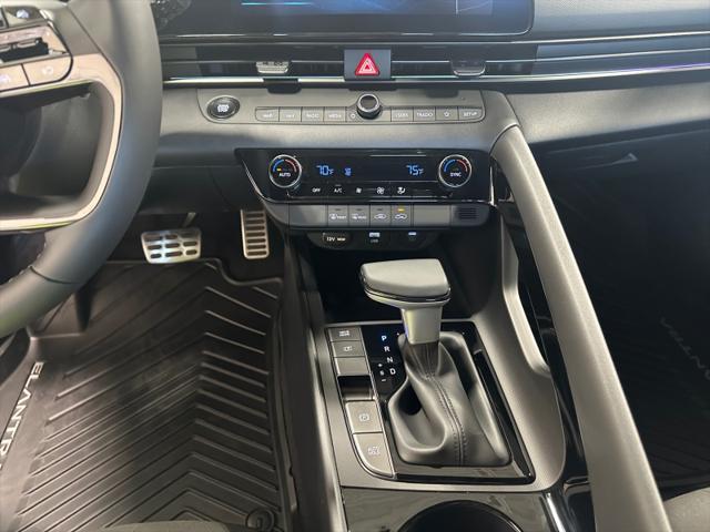 new 2025 Hyundai Elantra car, priced at $29,644