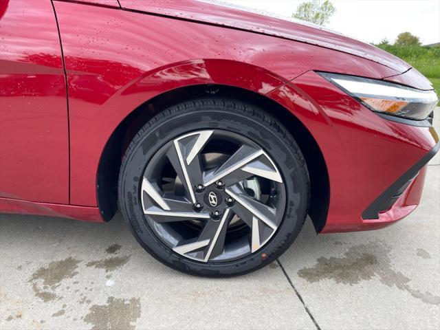 new 2025 Hyundai Elantra car, priced at $25,934