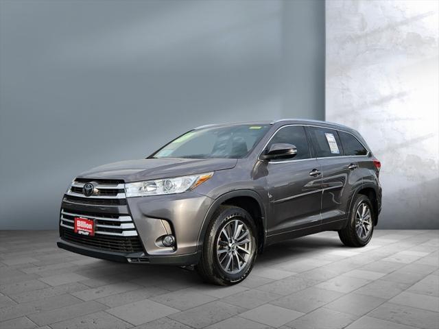 used 2018 Toyota Highlander car, priced at $27,995