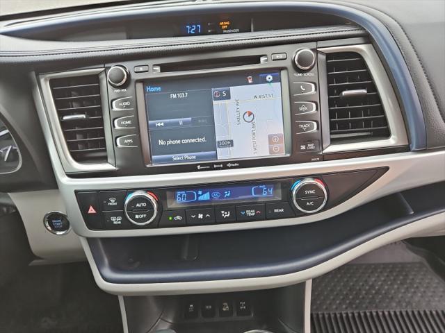 used 2018 Toyota Highlander car, priced at $27,995