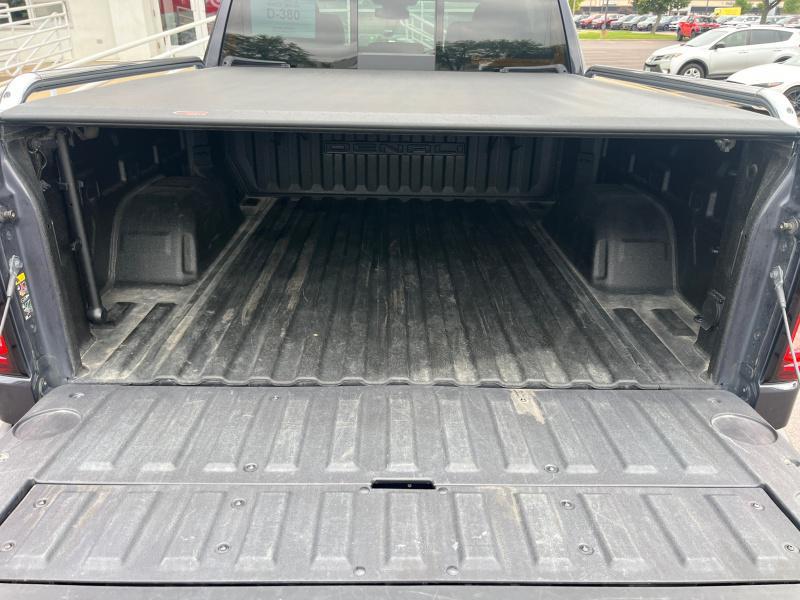 used 2022 GMC Sierra 1500 car, priced at $52,995