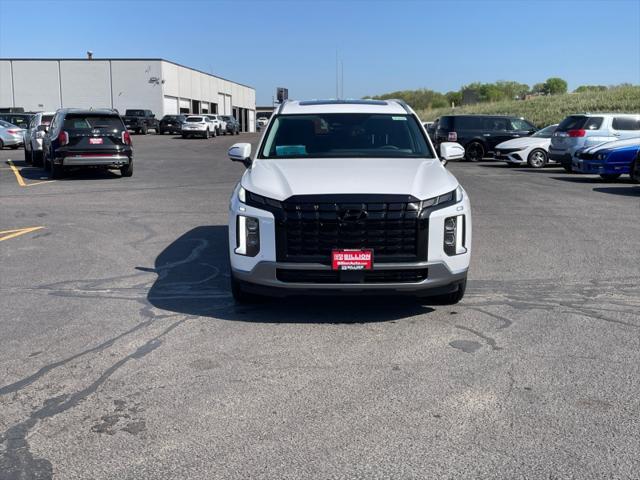 new 2025 Hyundai Palisade car, priced at $46,614