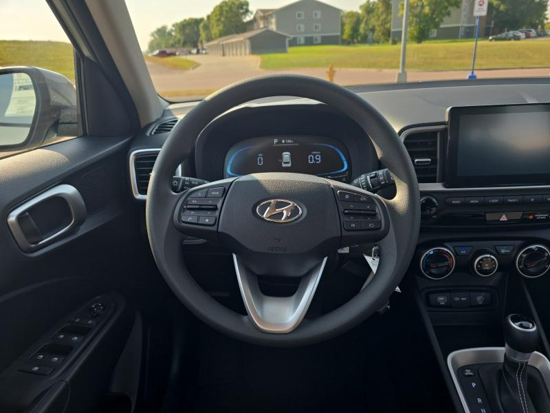 new 2025 Hyundai Venue car, priced at $22,639
