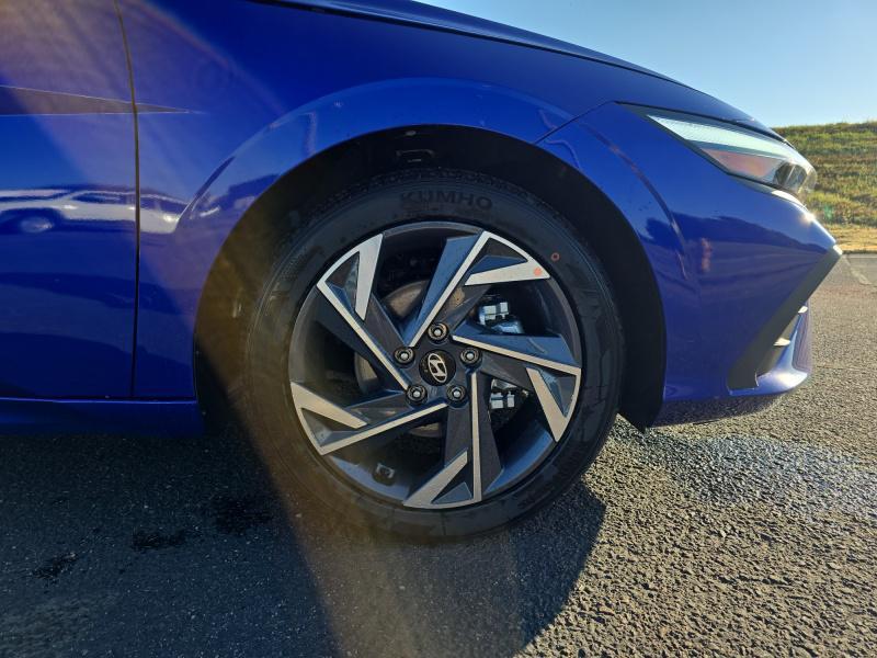 new 2025 Hyundai Elantra car, priced at $22,519