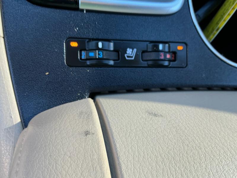 used 2018 Toyota Highlander car, priced at $27,995