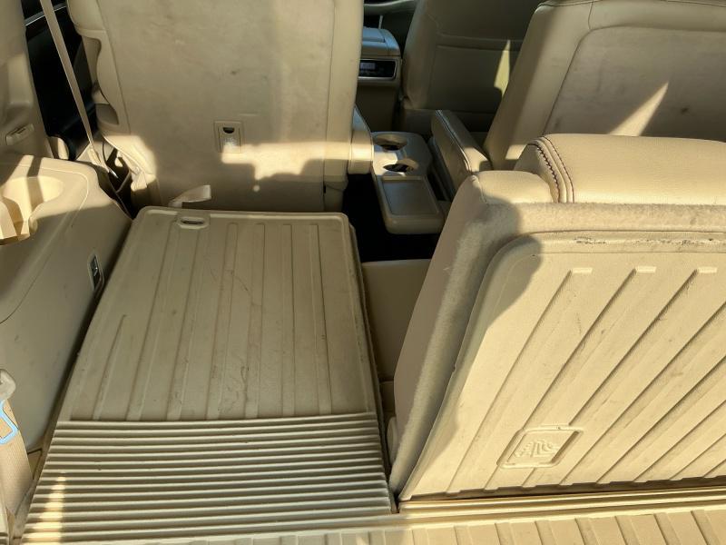 used 2018 Toyota Highlander car, priced at $27,995