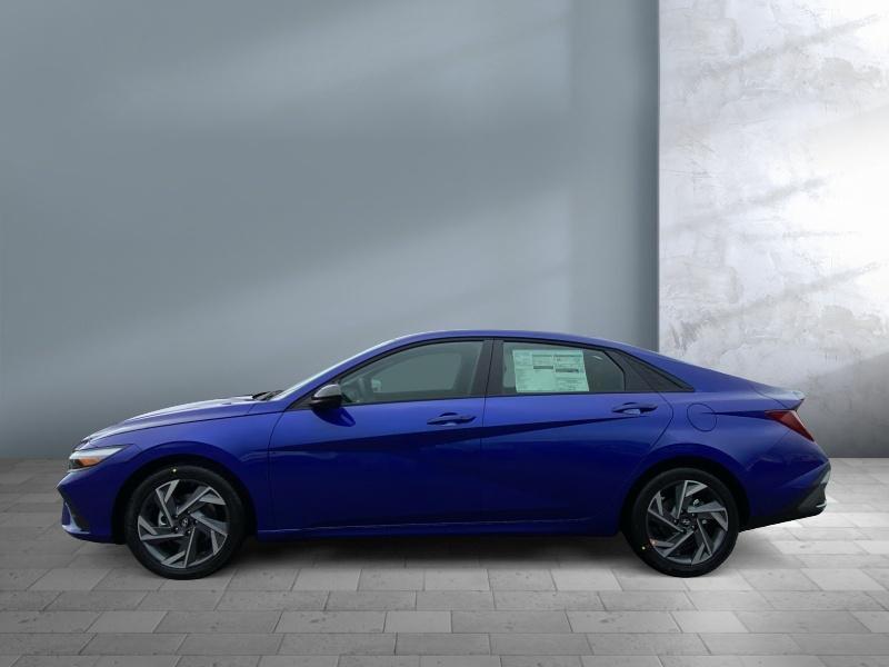 new 2025 Hyundai Elantra car, priced at $22,559