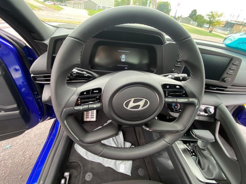 new 2025 Hyundai Elantra car, priced at $22,559