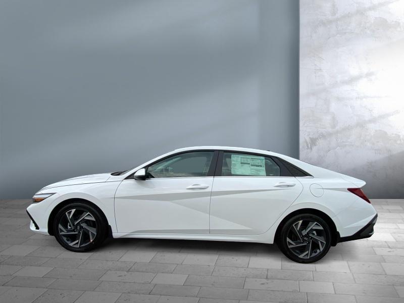 new 2025 Hyundai Elantra car, priced at $26,529