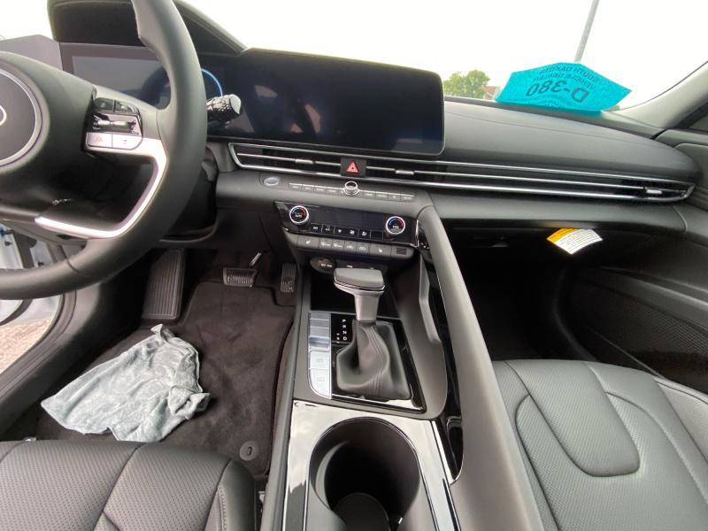 new 2025 Hyundai Elantra car, priced at $26,529