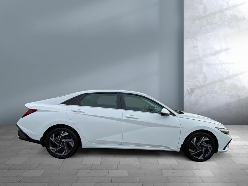 new 2025 Hyundai Elantra car, priced at $26,529