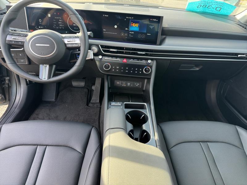 new 2025 Hyundai Sonata Hybrid car, priced at $37,047
