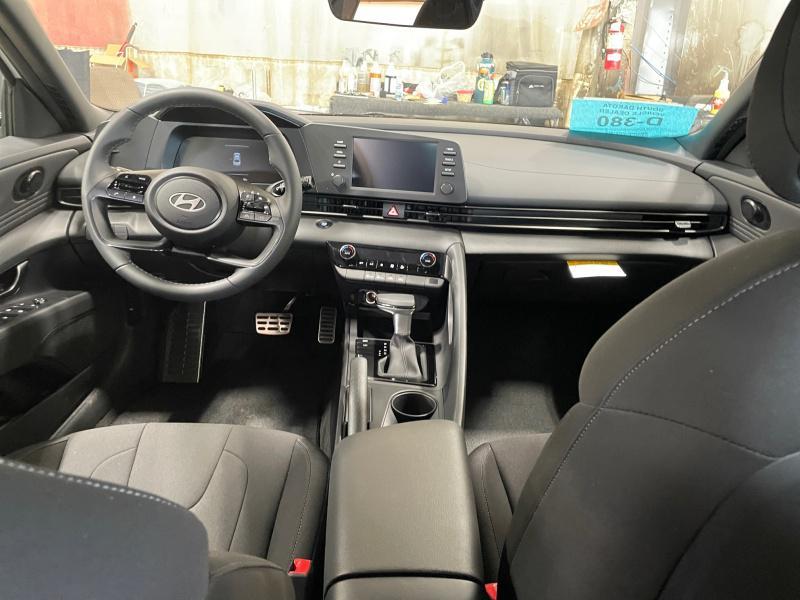 new 2025 Hyundai Elantra car, priced at $25,489