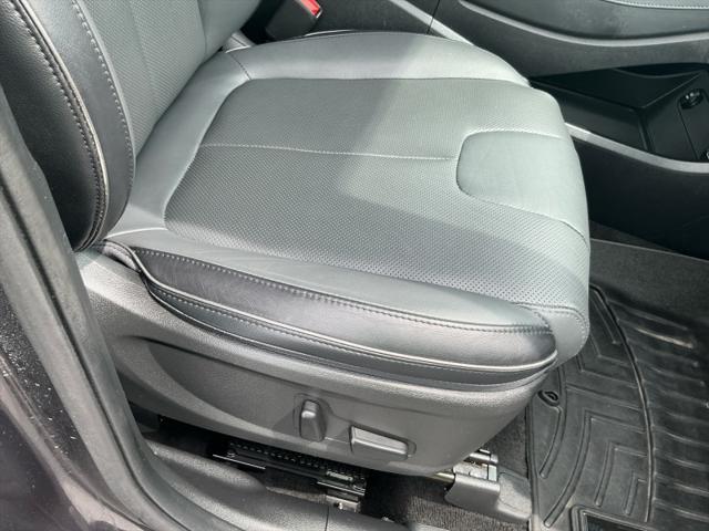 used 2022 Hyundai Santa Fe car, priced at $26,995