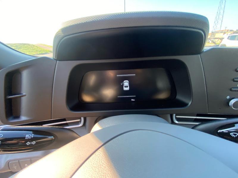 new 2025 Hyundai Elantra car, priced at $25,534