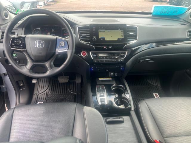 used 2022 Honda Pilot car, priced at $36,995