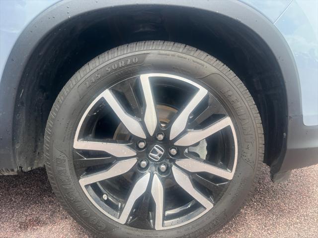 used 2022 Honda Pilot car, priced at $36,995