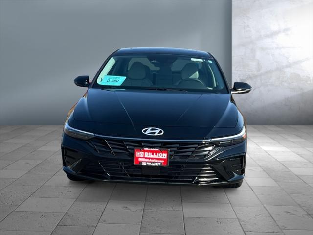 new 2025 Hyundai Elantra car, priced at $31,539