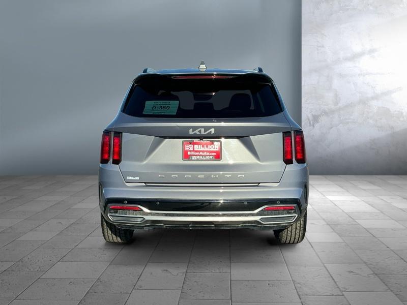 used 2022 Kia Sorento car, priced at $24,995