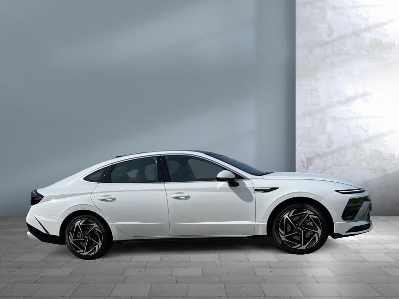 new 2025 Hyundai Sonata car, priced at $33,734