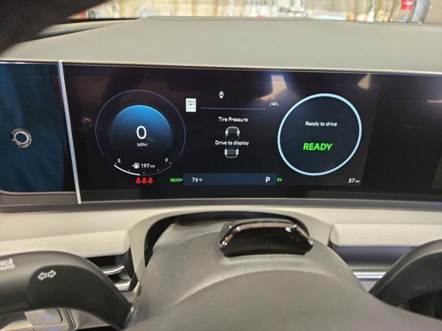 new 2025 Hyundai TUCSON Hybrid car, priced at $42,004