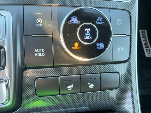 used 2022 Hyundai Santa Fe car, priced at $27,995