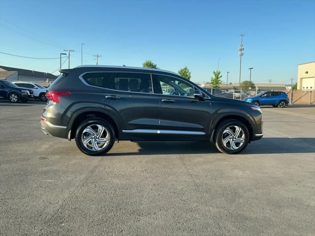 used 2022 Hyundai Santa Fe car, priced at $27,995