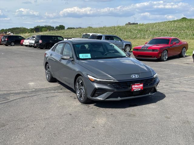 new 2025 Hyundai Elantra car, priced at $30,914