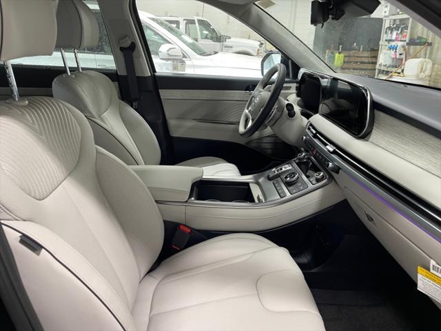 new 2025 Hyundai Palisade car, priced at $54,884