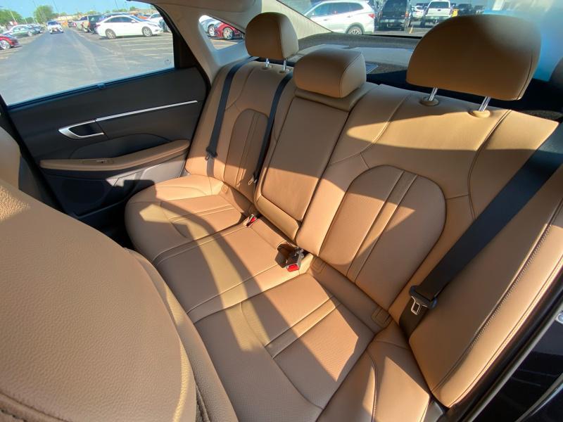 new 2025 Hyundai Sonata Hybrid car, priced at $39,924