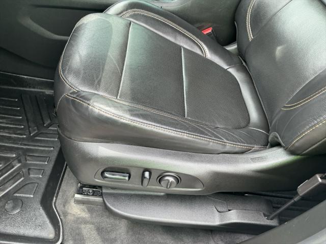 used 2020 Chevrolet Traverse car, priced at $30,995