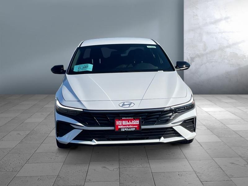 new 2025 Hyundai Elantra car, priced at $23,034