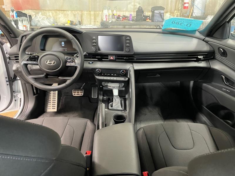 new 2025 Hyundai Elantra car, priced at $23,034