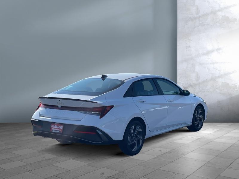 new 2025 Hyundai Elantra car, priced at $23,034