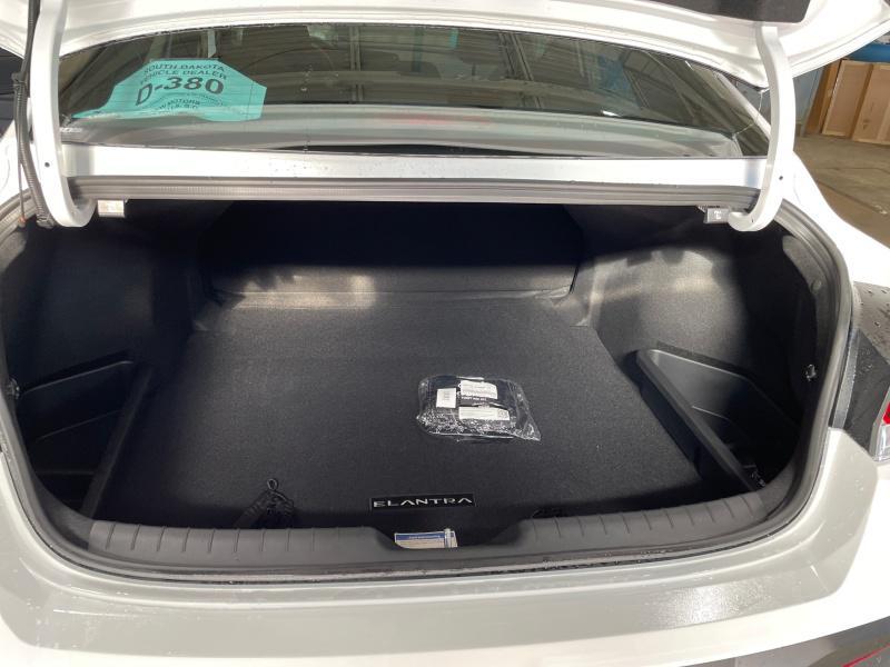 new 2025 Hyundai Elantra car, priced at $23,034