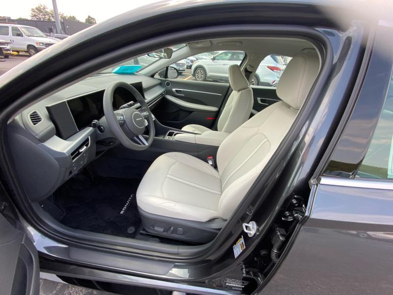 new 2025 Hyundai Sonata car, priced at $30,304