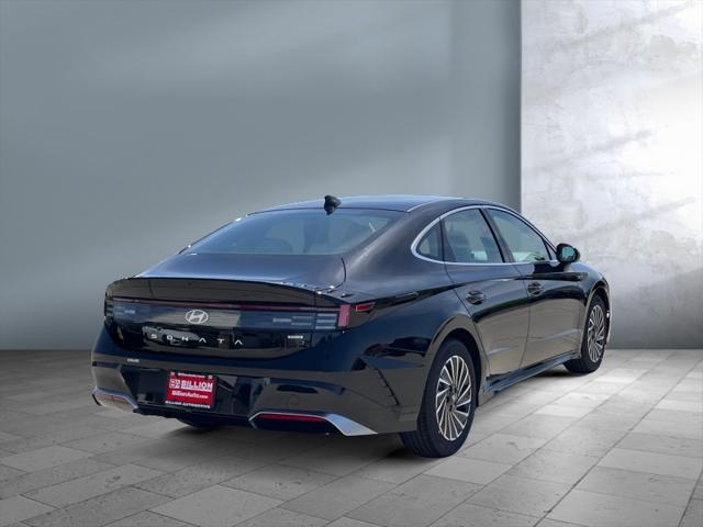 new 2025 Hyundai Sonata Hybrid car, priced at $33,439