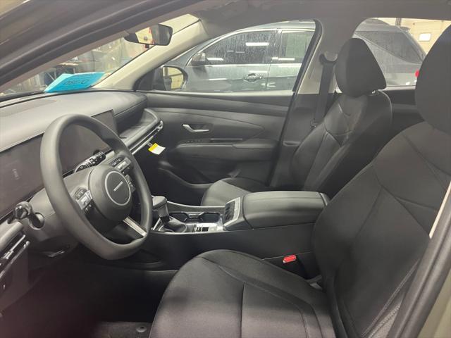 new 2025 Hyundai Tucson car, priced at $29,995