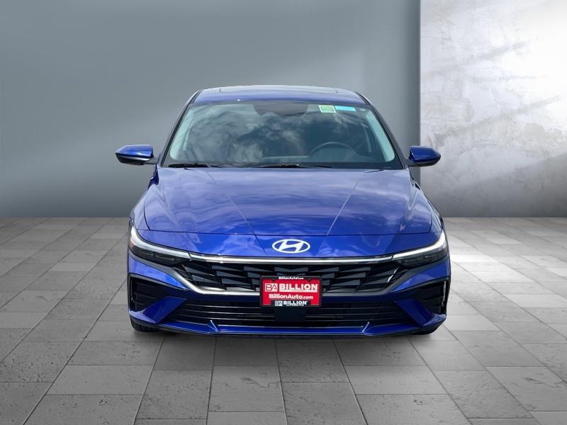 new 2025 Hyundai Elantra car, priced at $26,179