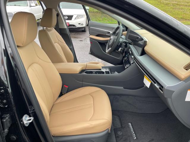 new 2025 Hyundai Sonata Hybrid car, priced at $38,525