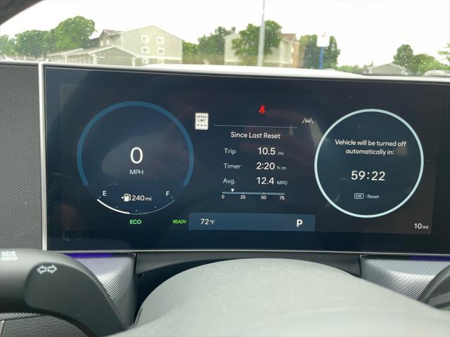 new 2025 Hyundai Sonata Hybrid car, priced at $38,525