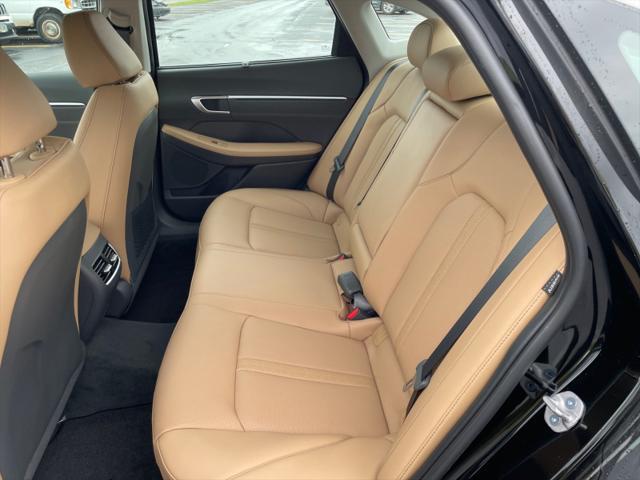 new 2025 Hyundai Sonata Hybrid car, priced at $38,525
